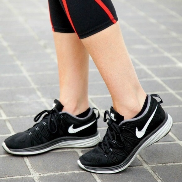 nike free rn womens silver